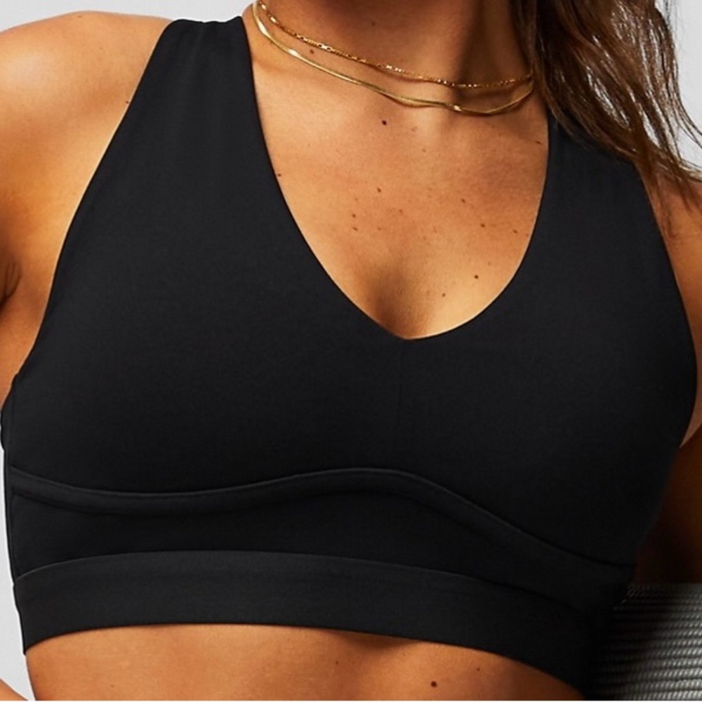 Fabletics Black Women's Sports Bra Size M